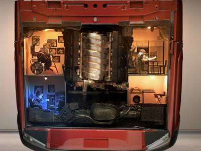 We loved creating this 1/12 scale miniature car engine with animatronic squirrels living inside for Farmers Insurance for their Hall of Claims ad campaign.	